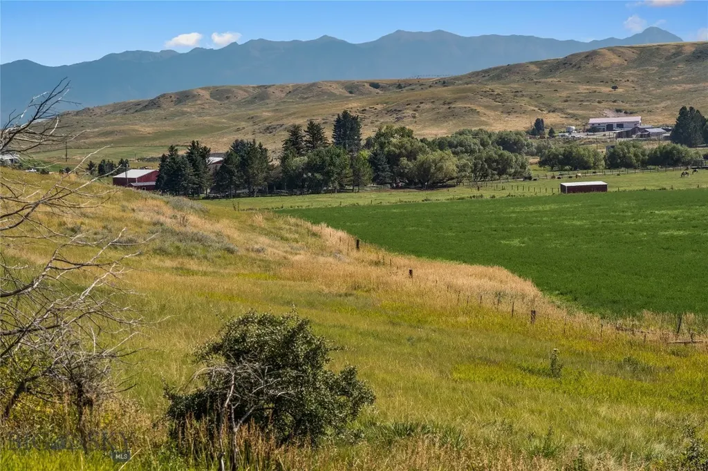 8555 Camp Creek Road Manhattan MT 59741