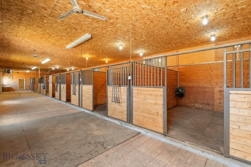 8555 Camp Creek Road Manhattan MT 59741