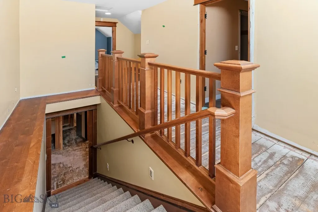 8555 Camp Creek Road Manhattan MT 59741
