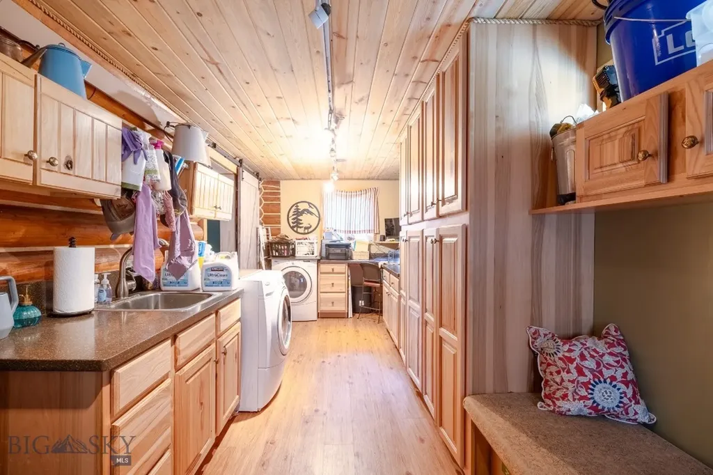 4 Pine Hill Drive White Sulphur Springs MT 59645