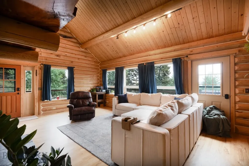 4 Pine Hill Drive White Sulphur Springs MT 59645
