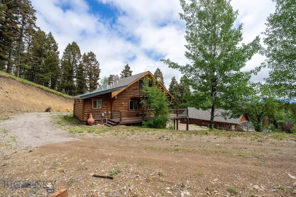 4 Pine Hill Drive White Sulphur Springs MT 59645