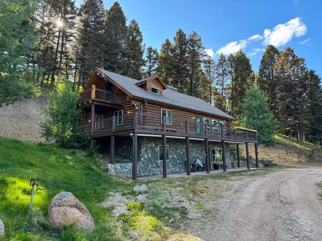4 Pine Hill Drive White Sulphur Springs MT 59645