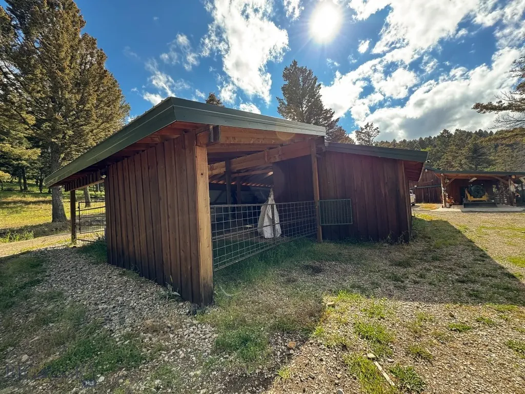 4 Pine Hill Drive White Sulphur Springs MT 59645
