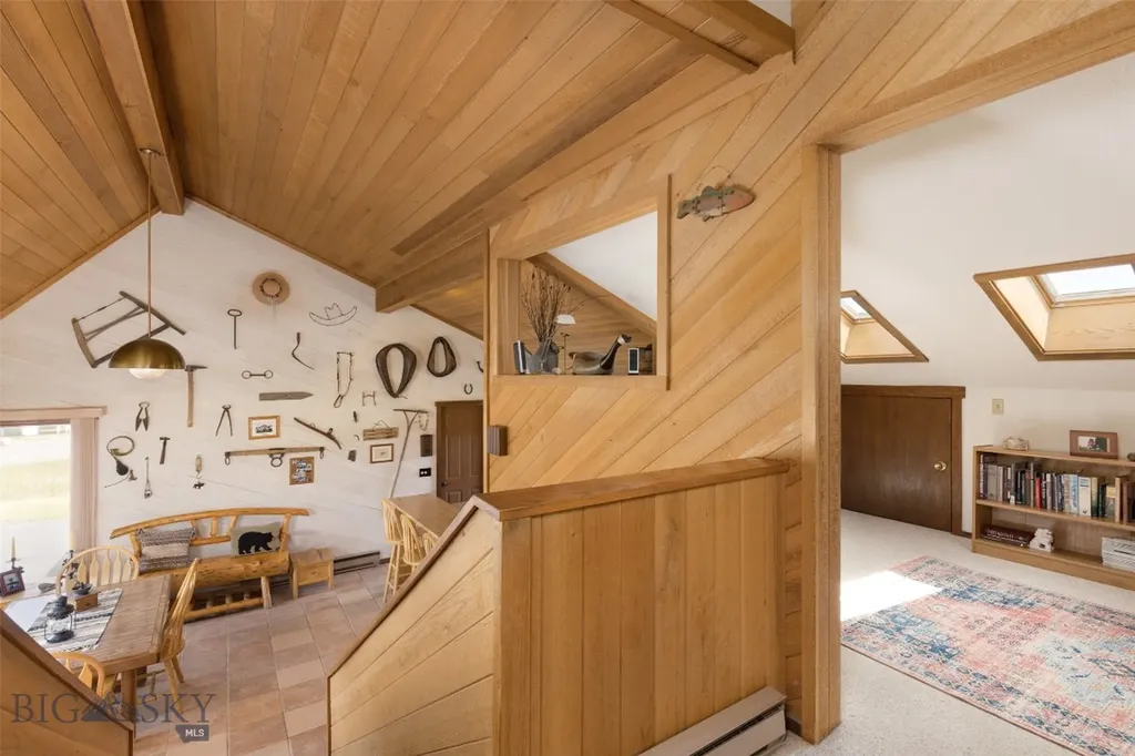 2120 Yellowtail Big Sky MT 59716