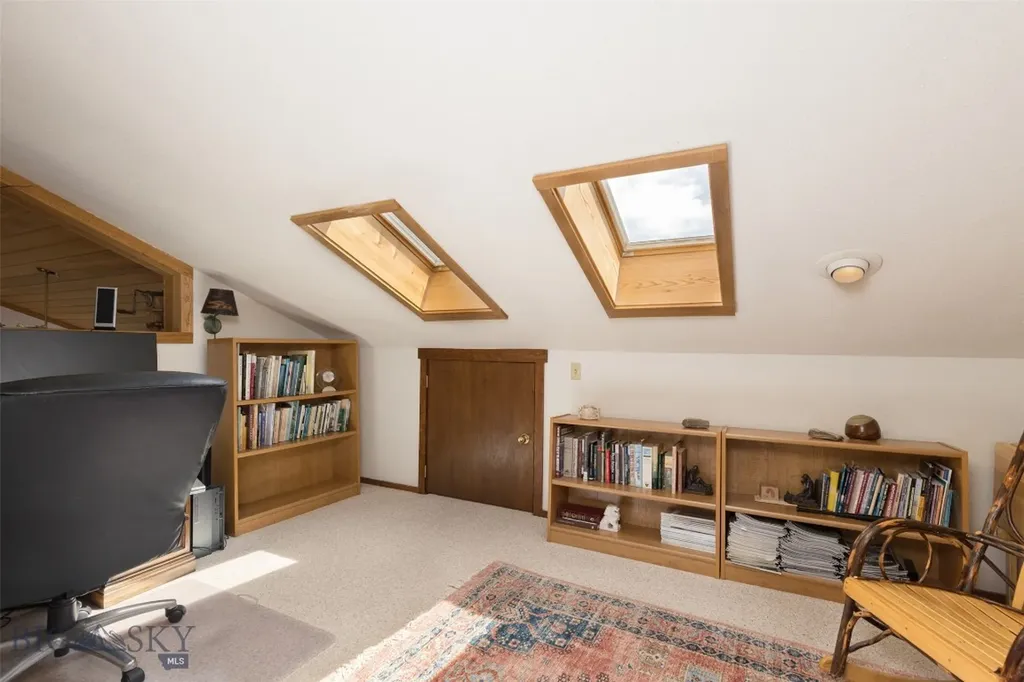 2120 Yellowtail Big Sky MT 59716
