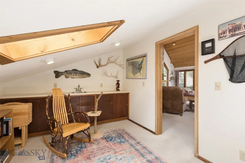 2120 Yellowtail Big Sky MT 59716