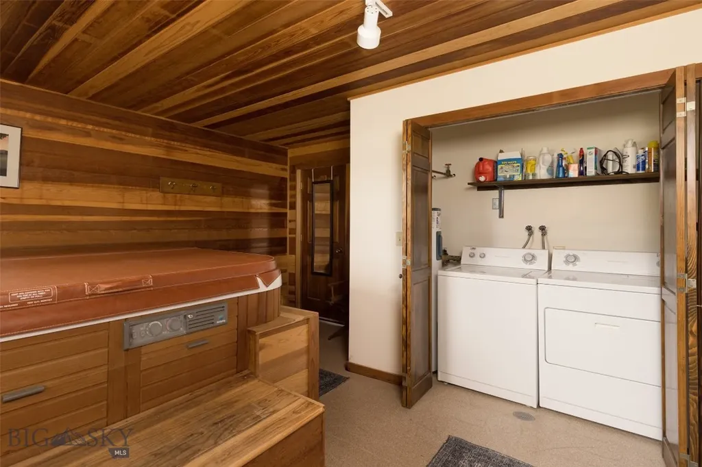 2120 Yellowtail Big Sky MT 59716