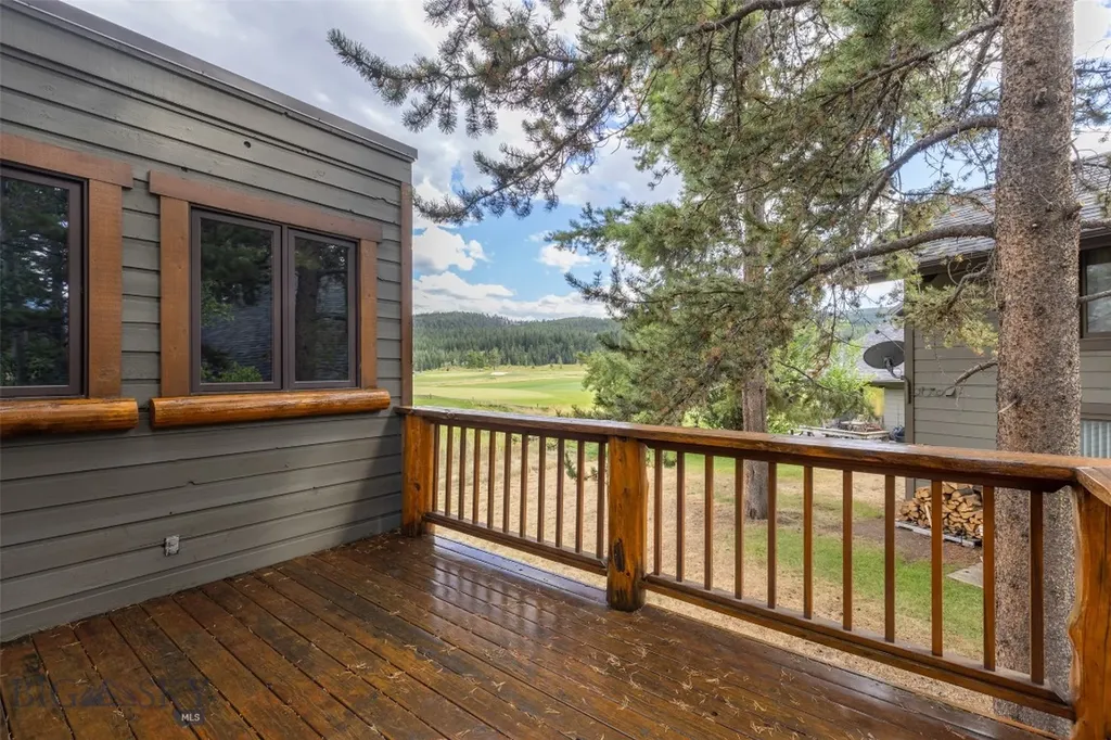 2120 Yellowtail Big Sky MT 59716