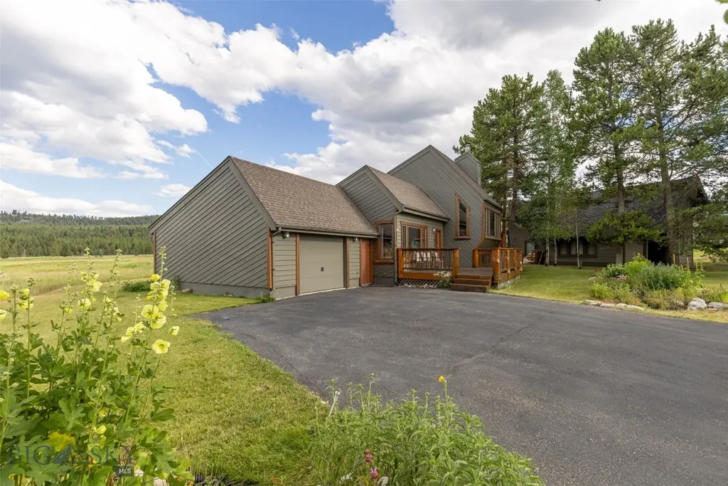 2120 Yellowtail Big Sky MT 59716