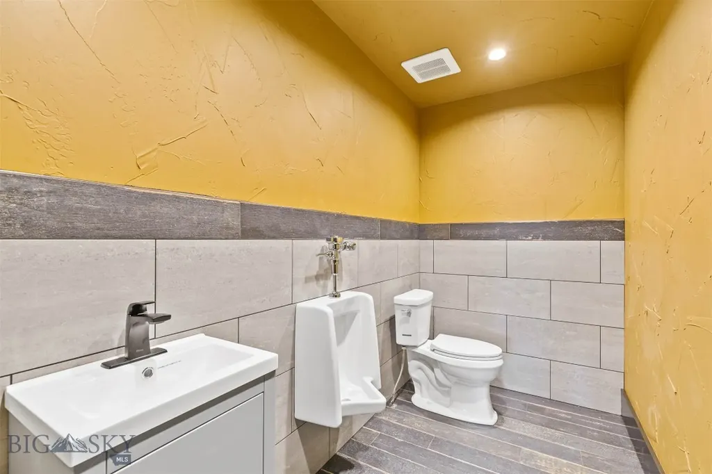 13920 Theisen Road Belgrade MT 59714