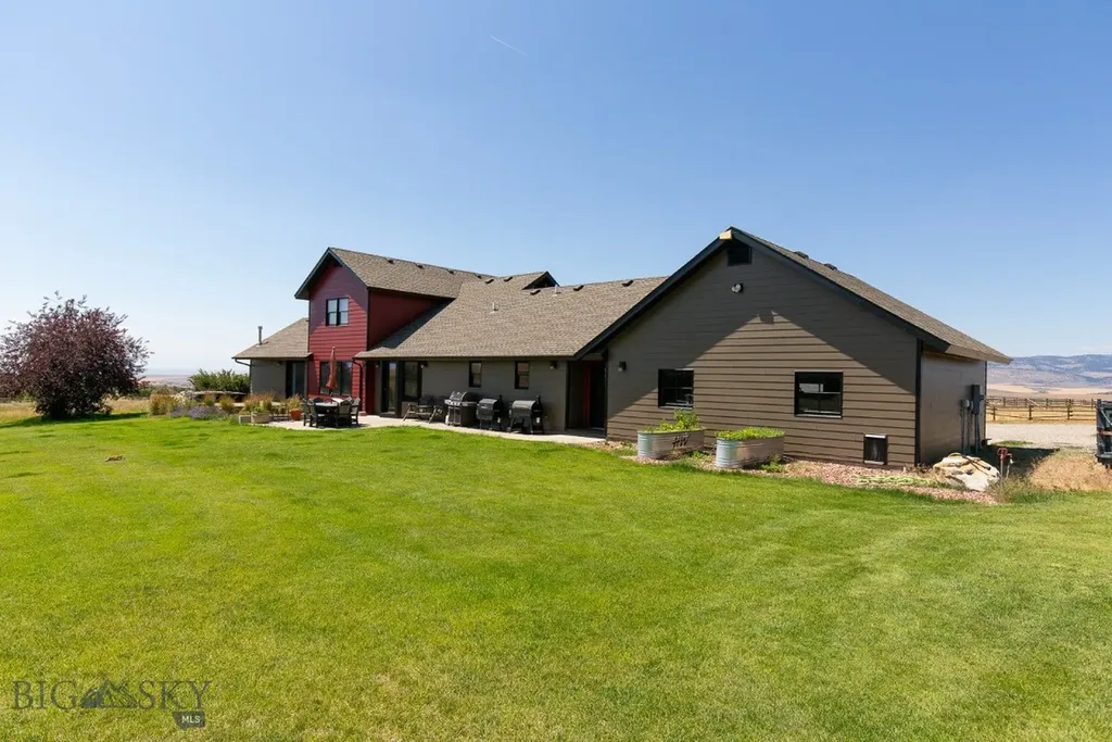 13920 Theisen Road Belgrade MT 59714