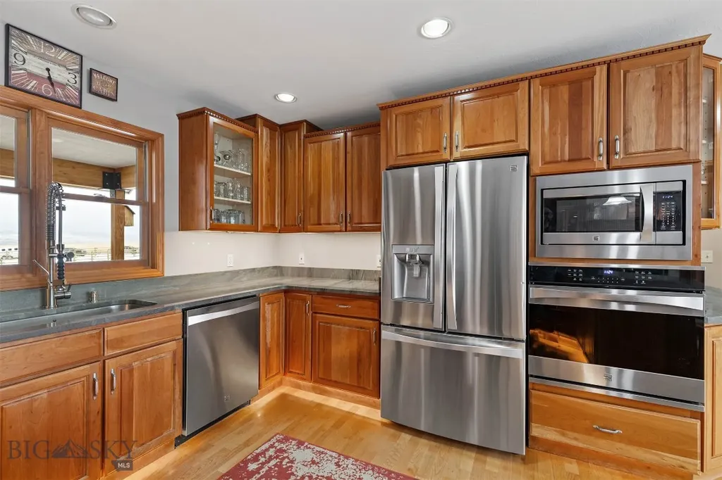 13920 Theisen Road Belgrade MT 59714