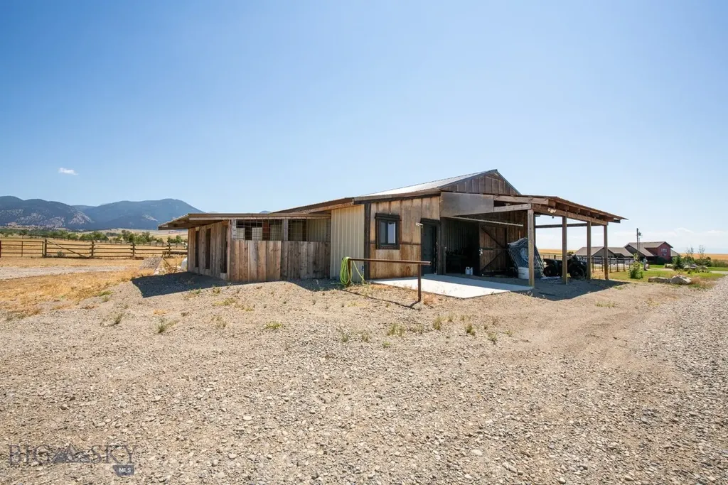 13920 Theisen Road Belgrade MT 59714
