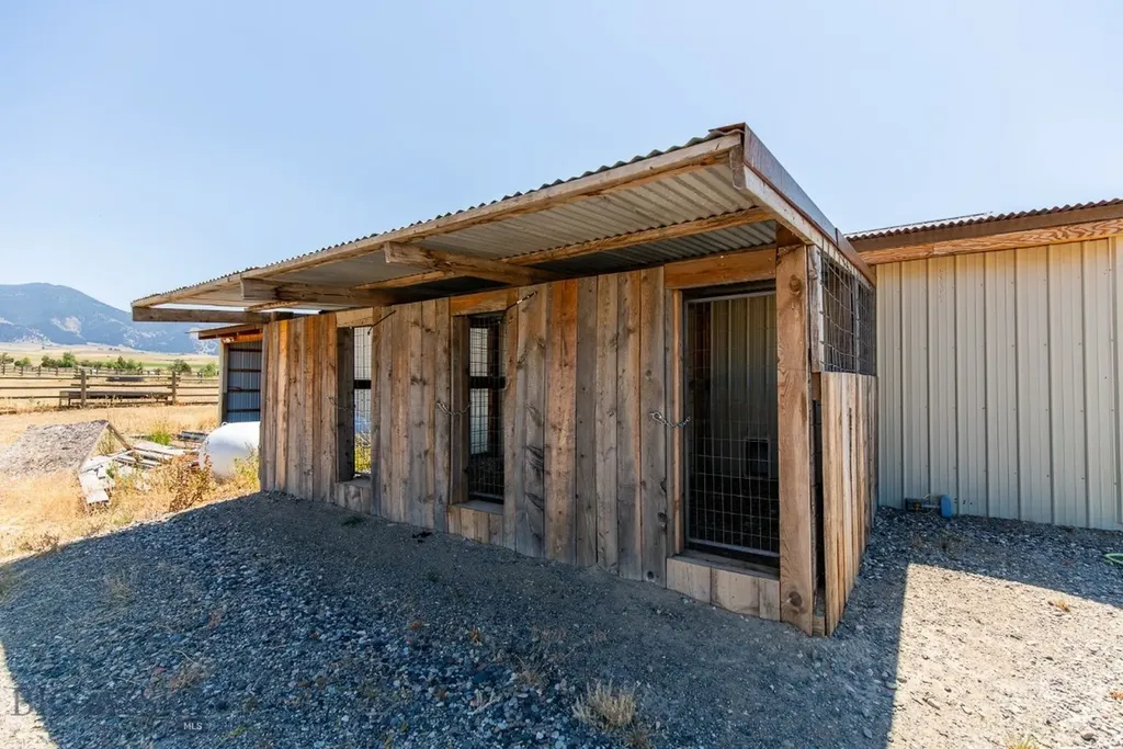 13920 Theisen Road Belgrade MT 59714