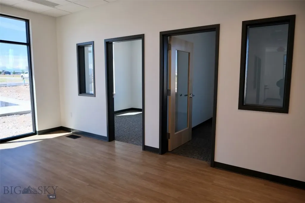 102 Wandering Way Belgrade MT 59714