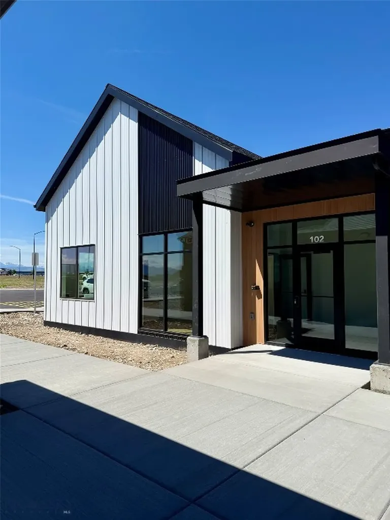 102 Wandering Way Belgrade MT 59714