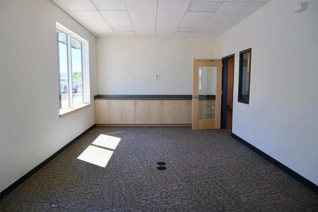 102 Wandering Way Belgrade MT 59714
