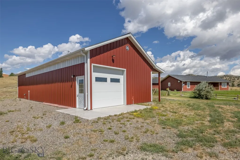 10 Hidden Ridge Livingston MT 59047