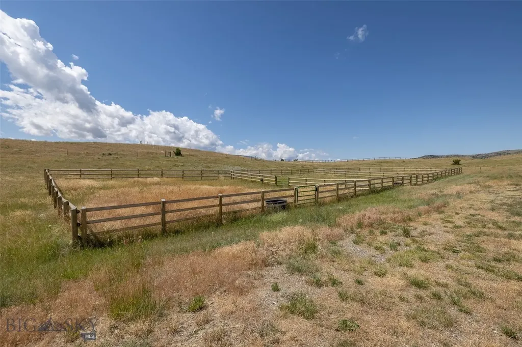 10 Hidden Ridge Livingston MT 59047