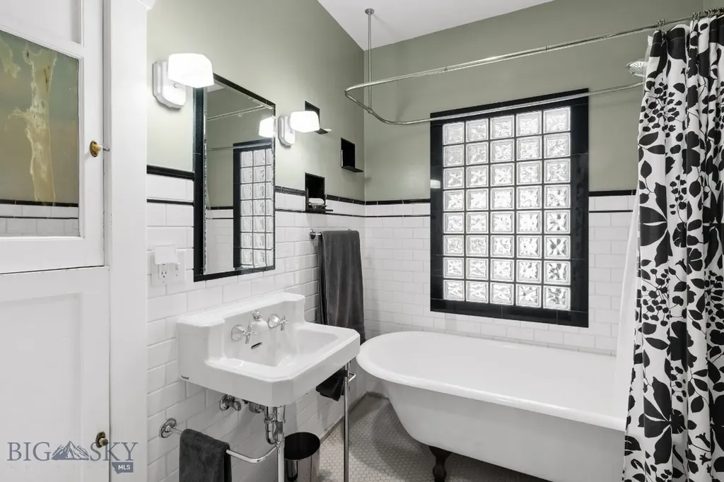 607 S 7th Avenue Bozeman MT 59715