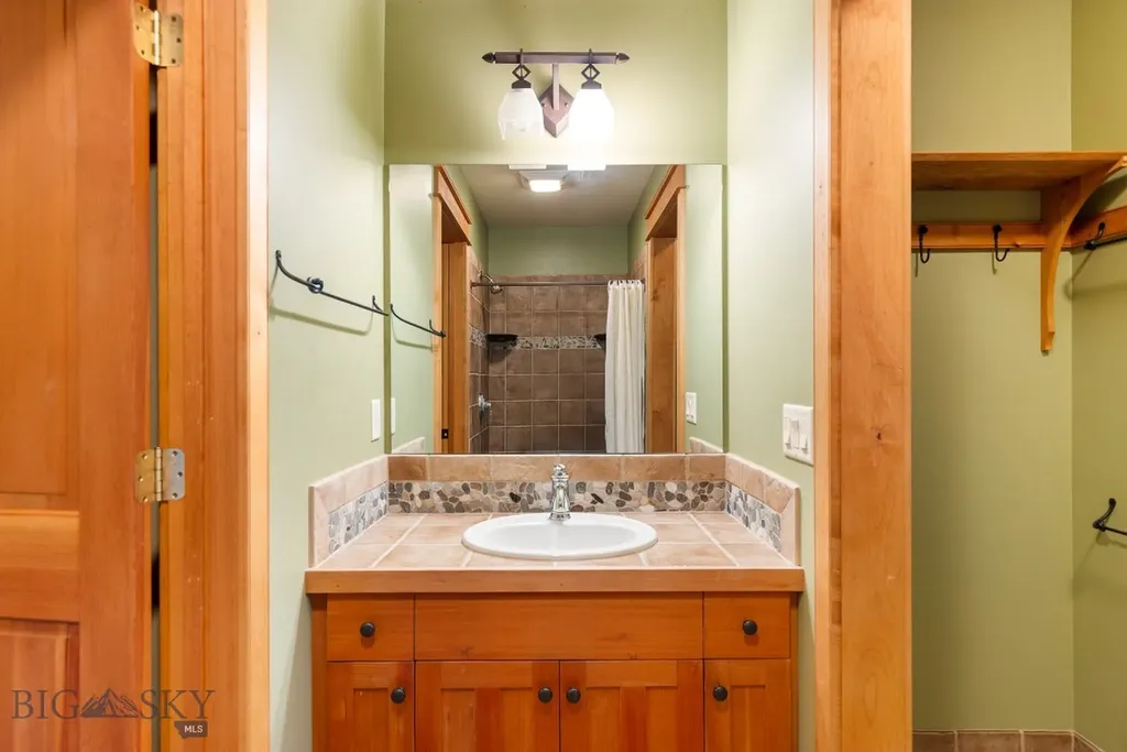 4314 E Graf Street Bozeman MT 59715