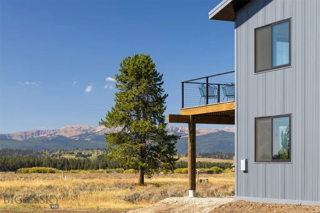 399 Egret Drive West Yellowstone MT 59758