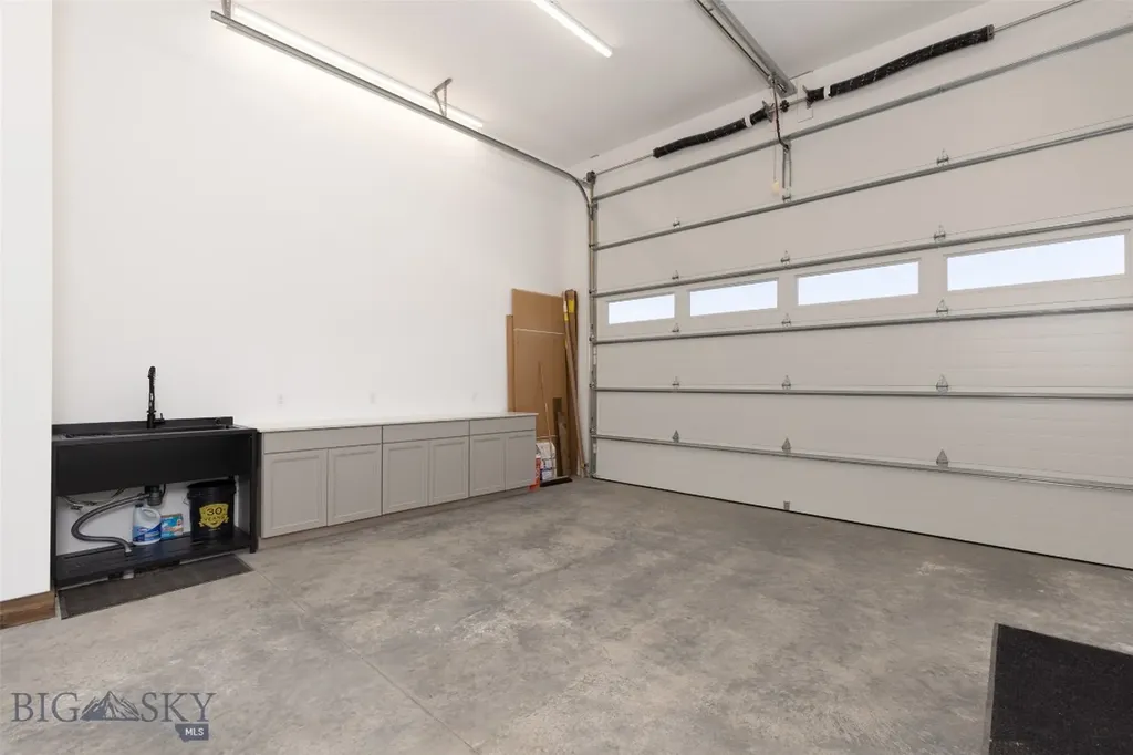 399 Egret Drive West Yellowstone MT 59758