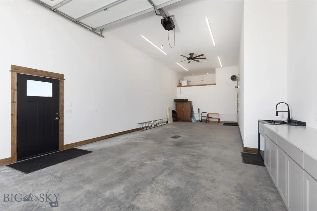 399 Egret Drive West Yellowstone MT 59758
