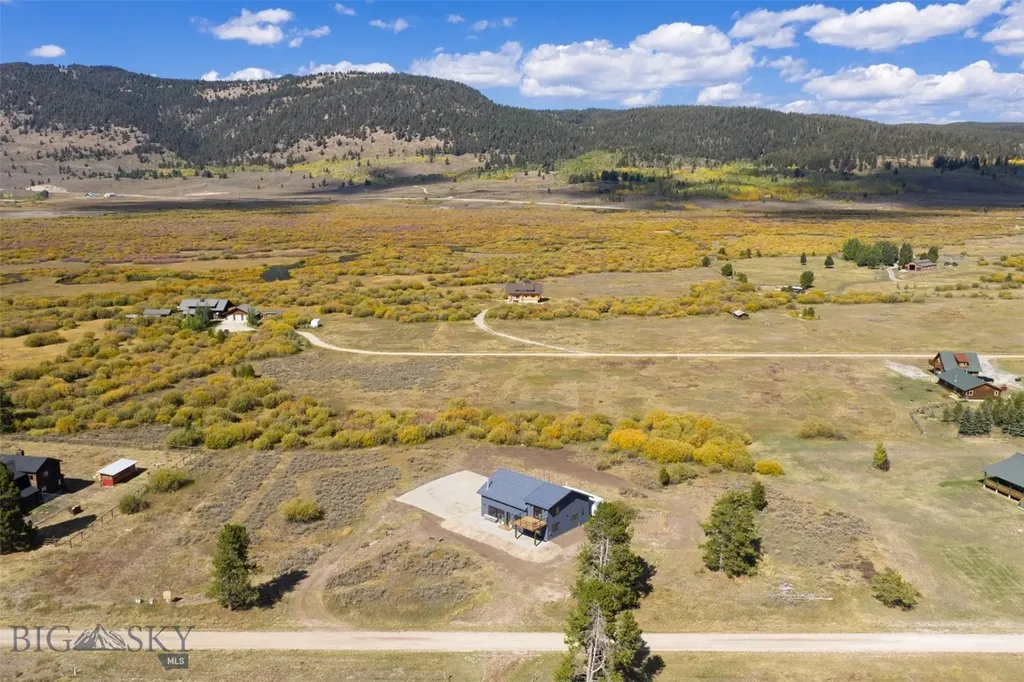 399 Egret Drive West Yellowstone MT 59758