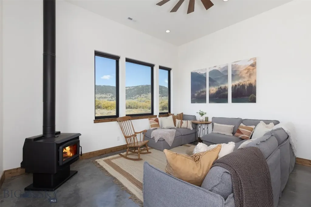 399 Egret Drive West Yellowstone MT 59758