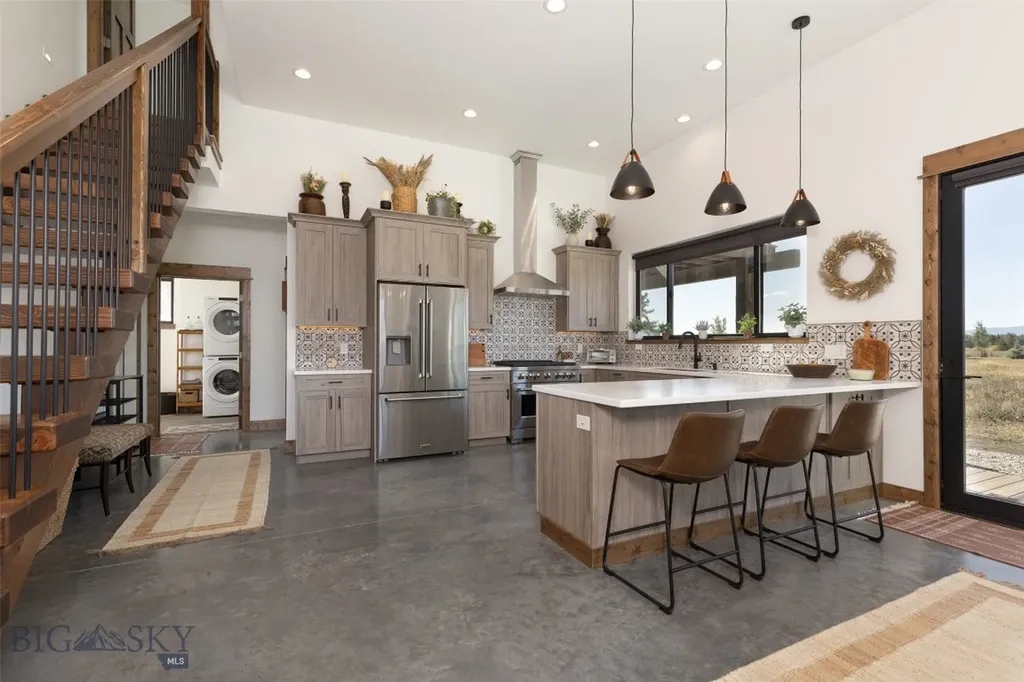 399 Egret Drive West Yellowstone MT 59758