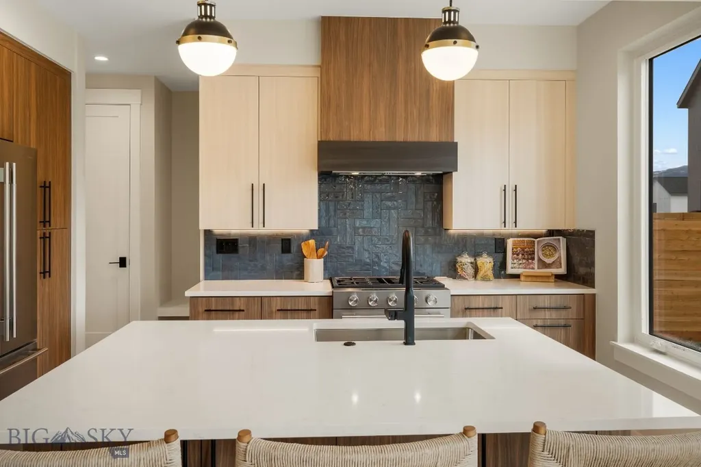 1506 Cambridge Drive Bozeman MT 59715