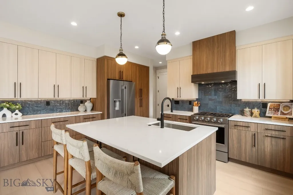 1506 Cambridge Drive Bozeman MT 59715