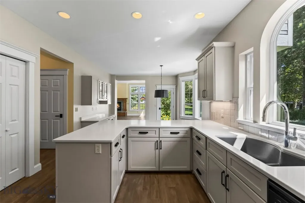 502 Cambridge Drive Bozeman MT 59715