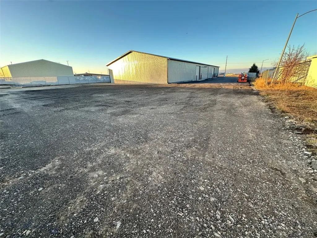 1580 Bobcat Bozeman MT 59718