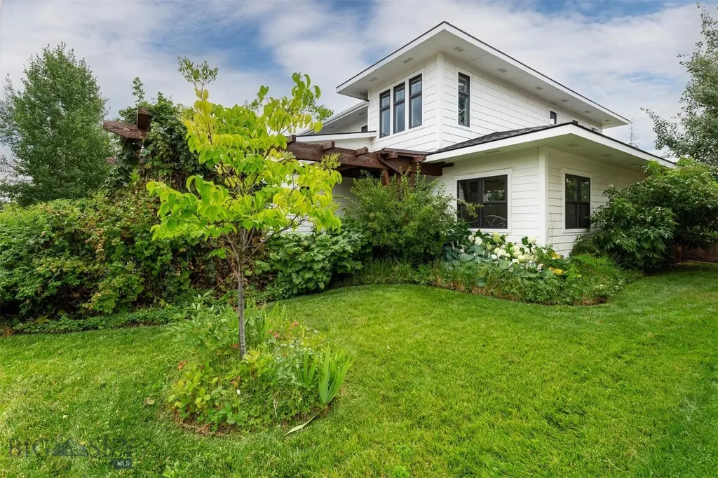 3382 Monida Bozeman MT 59718
