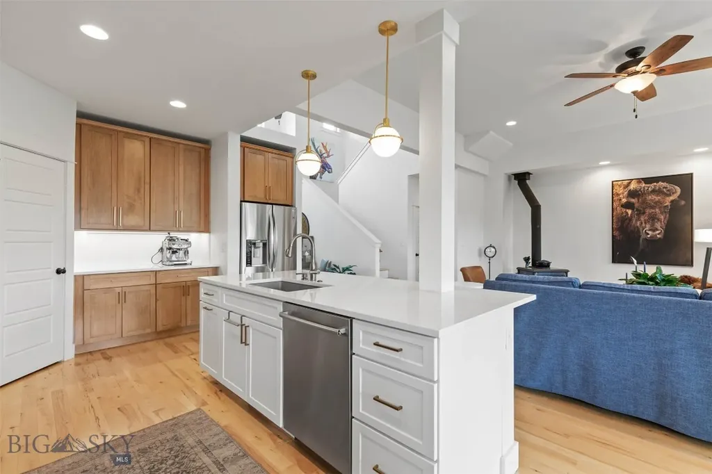 3382 Monida Bozeman MT 59718