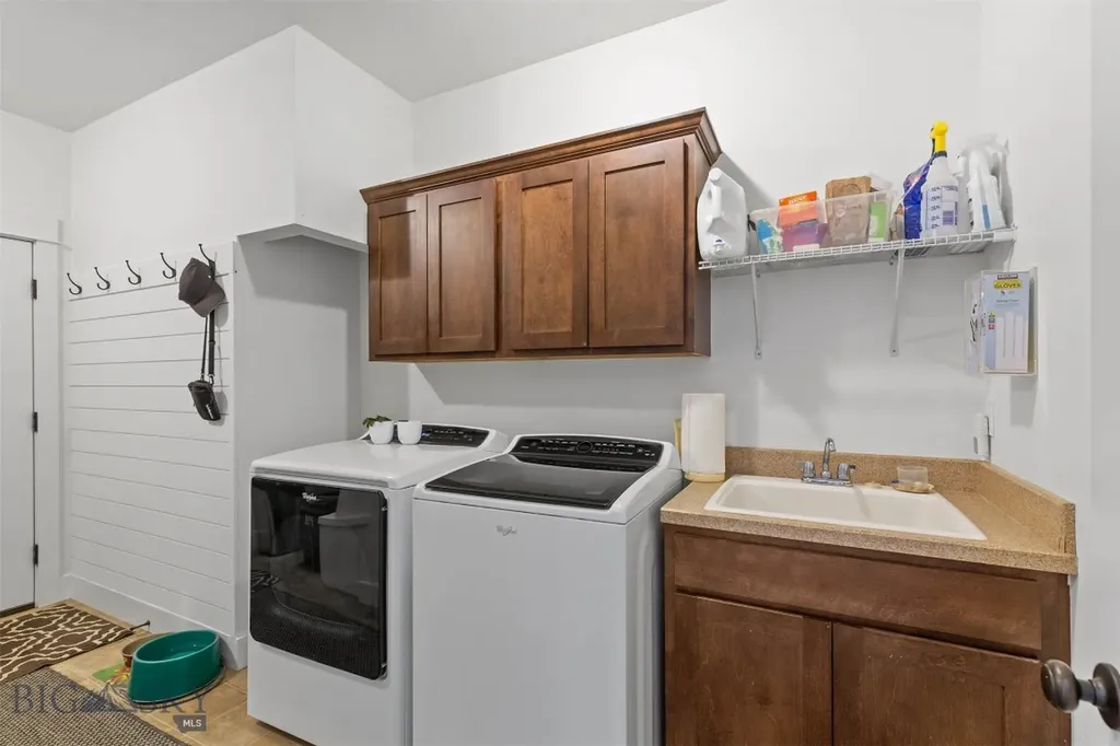 3382 Monida Bozeman MT 59718
