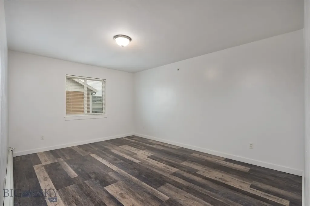 1126 Cruiser Lane Belgrade MT 59714