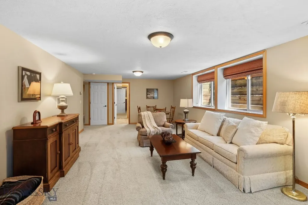 518 Oxford Drive Bozeman MT 59715