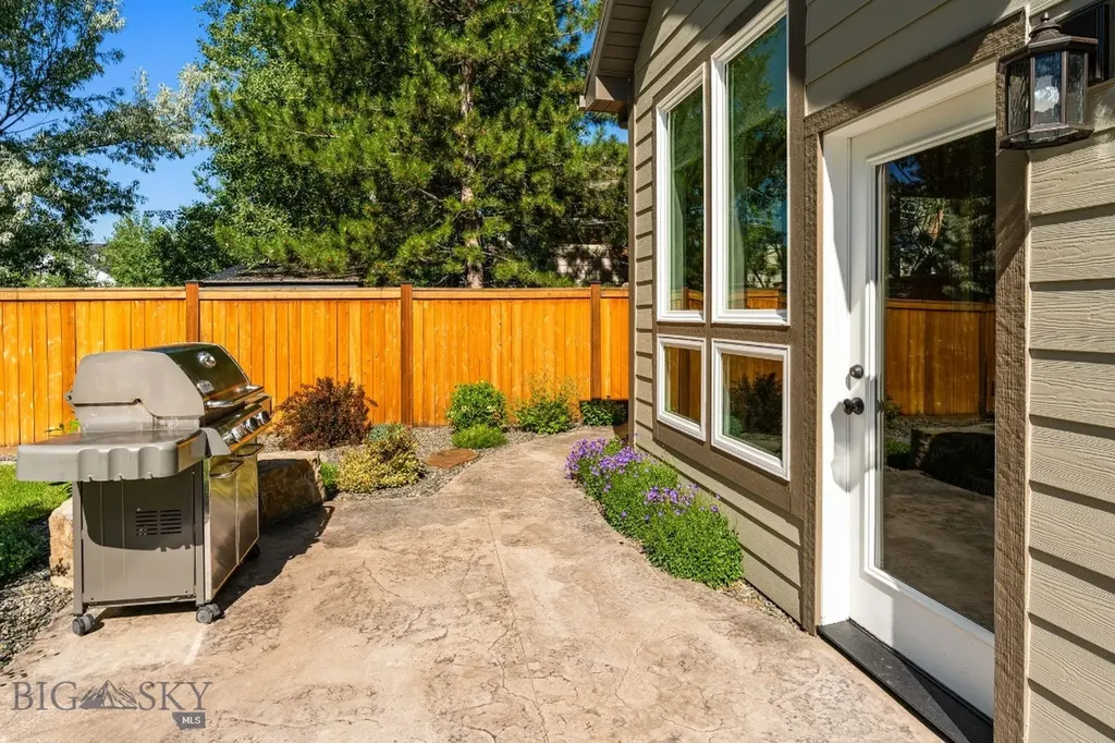518 Oxford Drive Bozeman MT 59715