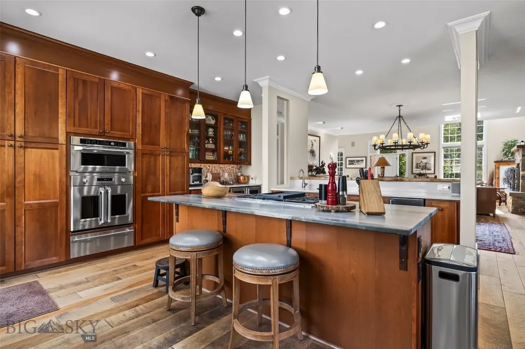 102 Village Downtown Boulevard Bozeman MT 59715
