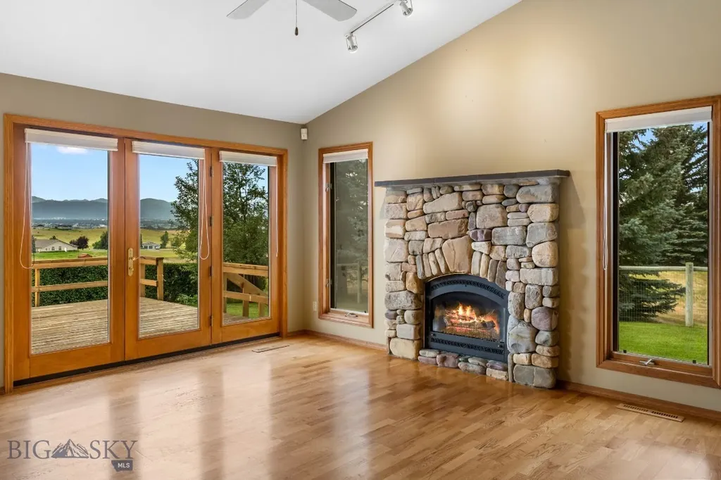 3310 Tumbleweed Drive Bozeman MT 59715