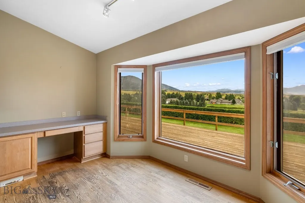 3310 Tumbleweed Drive Bozeman MT 59715