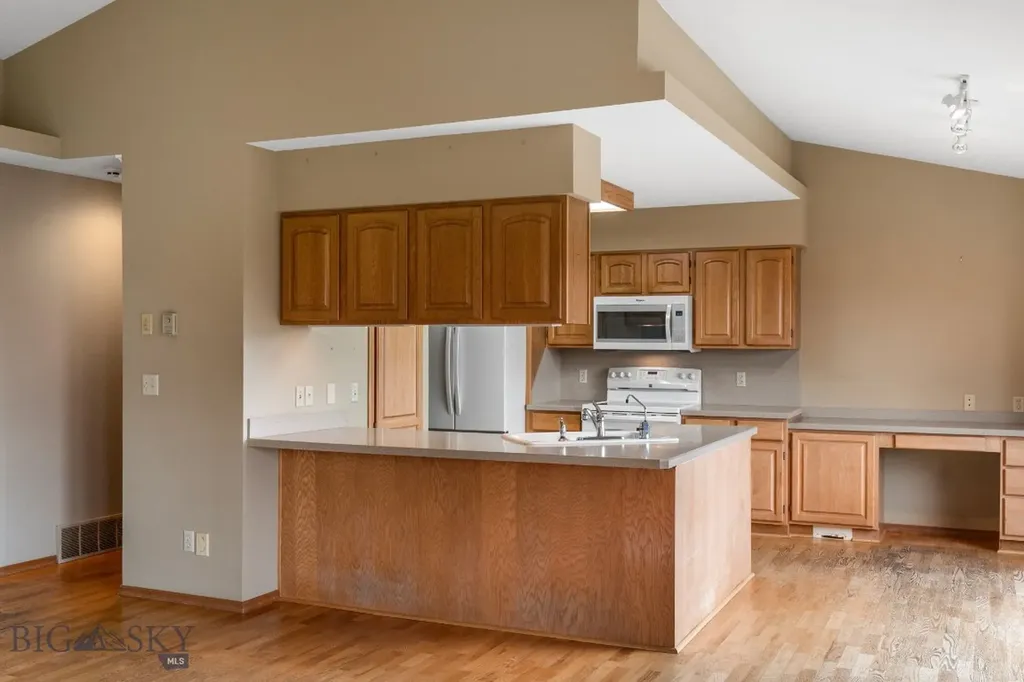 3310 Tumbleweed Drive Bozeman MT 59715