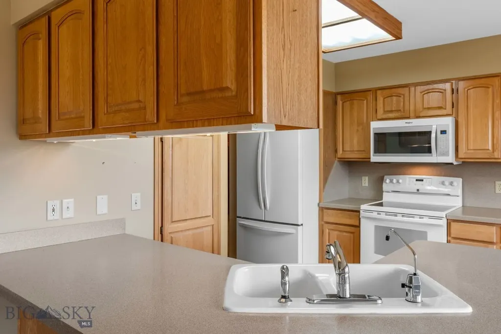 3310 Tumbleweed Drive Bozeman MT 59715