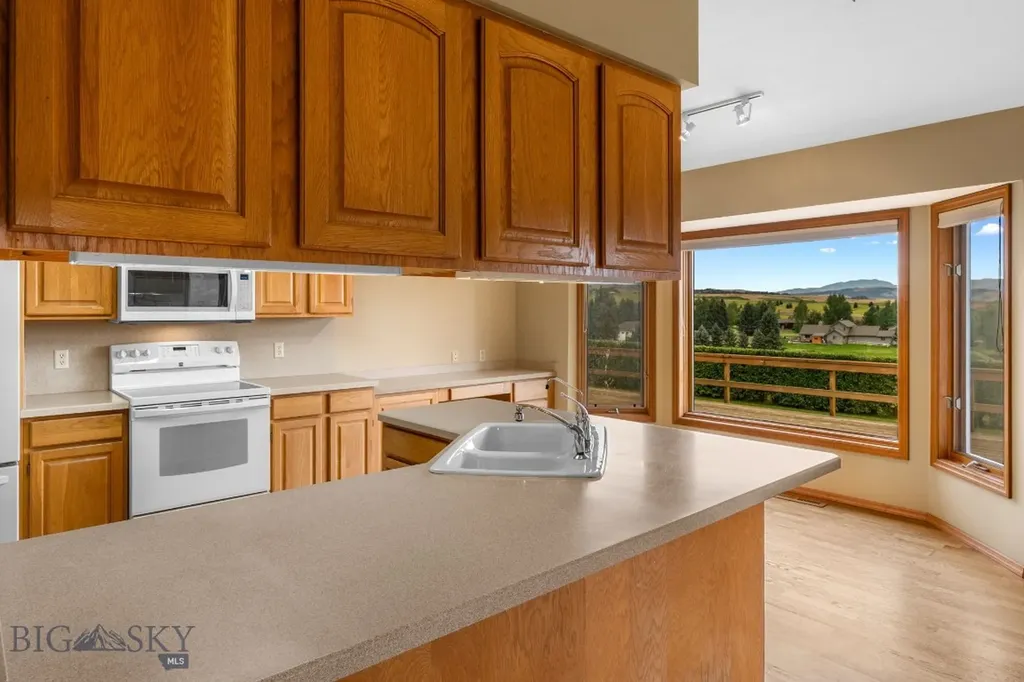 3310 Tumbleweed Drive Bozeman MT 59715