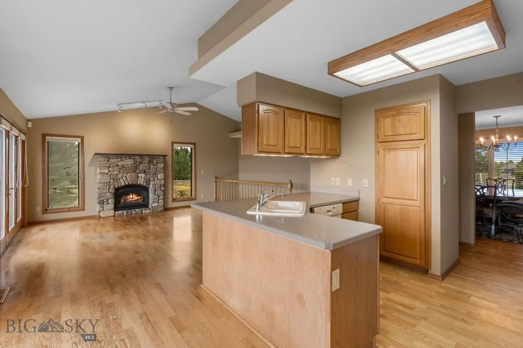 3310 Tumbleweed Drive Bozeman MT 59715