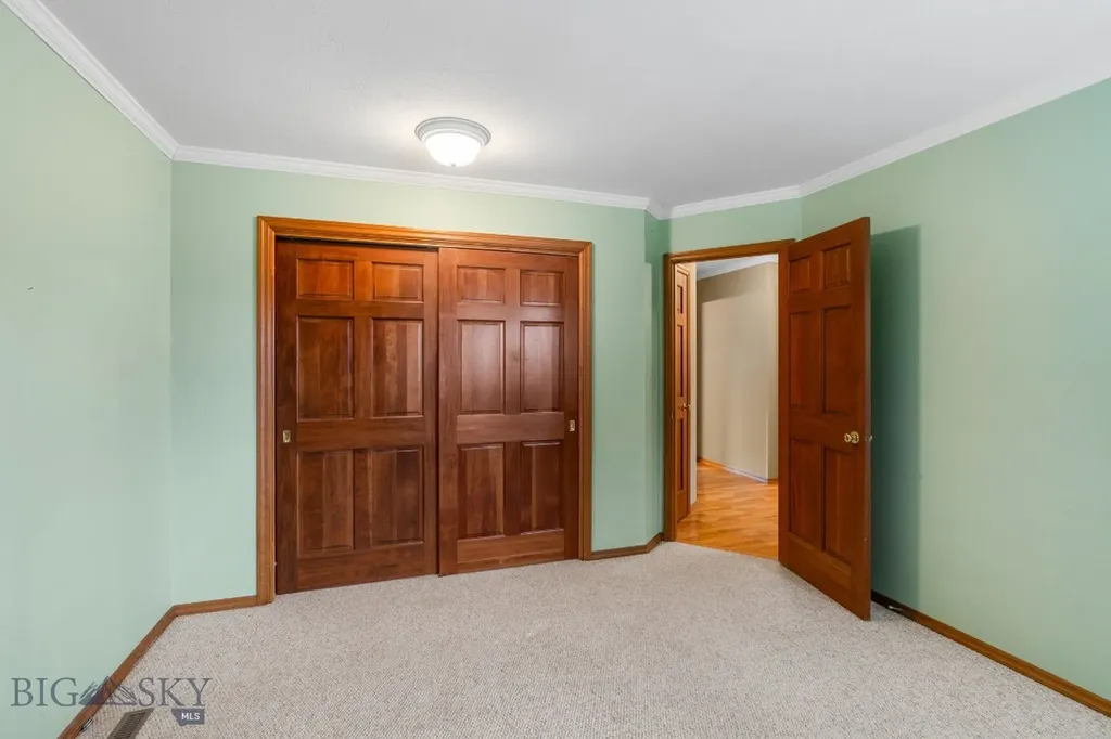 3310 Tumbleweed Drive Bozeman MT 59715